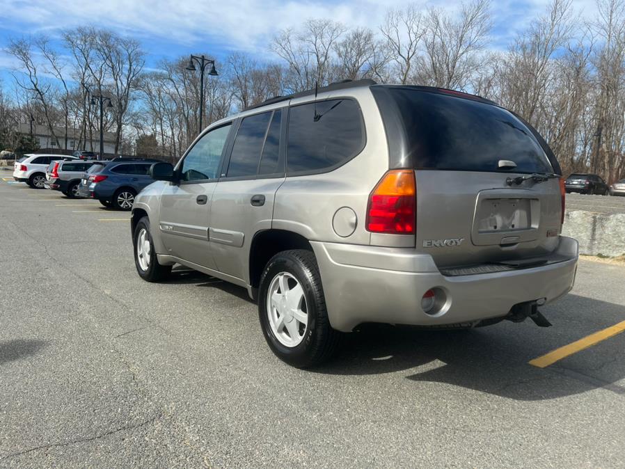 2002 GMC Envoy 4dr 4WD SLT, available for sale in Swansea, Massachusetts | Gas On The Run. Swansea, Massachusetts 2002 GMC Envoy 4dr 4WD SLT, available for sale in Swansea, Massachusetts | Gas On The Run. Swansea, Massachusetts