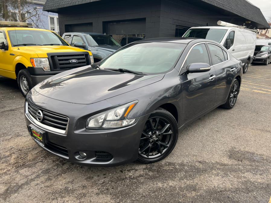 2012 Nissan Maxima 4dr Sdn V6 CVT 3.5 SV w/Premium Pkg, available for sale in Little Ferry, New Jersey | Easy Credit of Jersey. Little Ferry, New Jersey