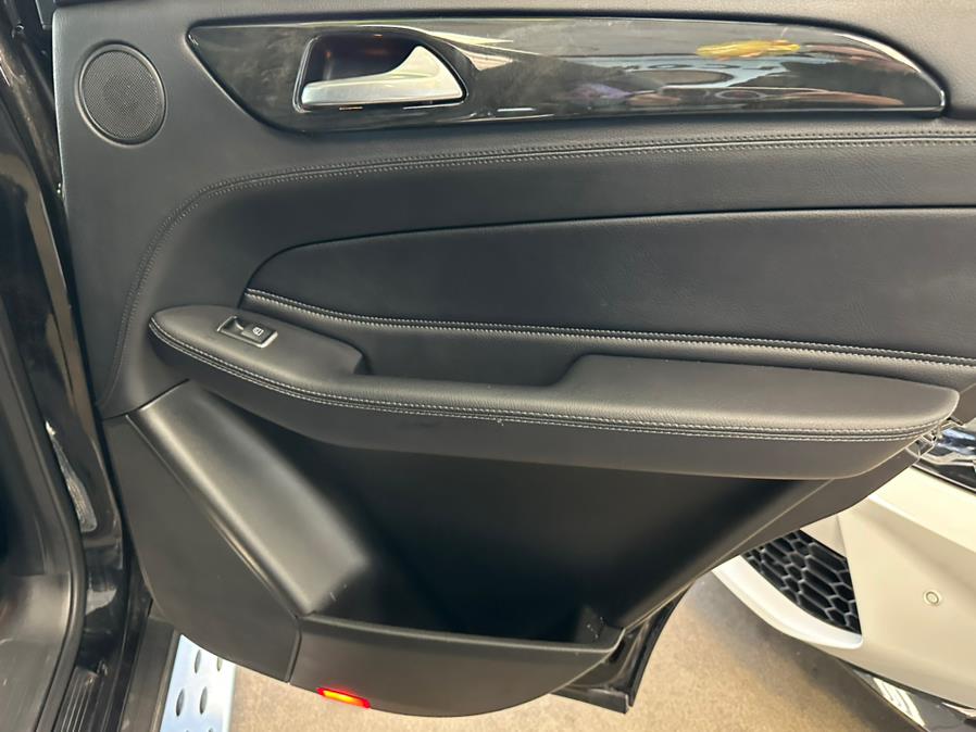 2018 Mercedes-Benz GLE AMG GLE 43 4MATIC SUV, available for sale in Inwood, New York | 5 Towns Drive. Inwood, New York 2018 Mercedes-Benz GLE AMG GLE 43 4MATIC SUV, available for sale in Inwood, New York | 5 Towns Drive. Inwood, New York
