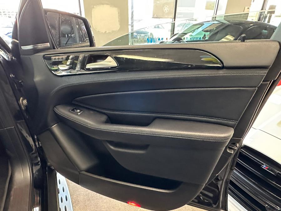 2018 Mercedes-Benz GLE AMG GLE 43 4MATIC SUV, available for sale in Inwood, New York | 5 Towns Drive. Inwood, New York 2018 Mercedes-Benz GLE AMG GLE 43 4MATIC SUV, available for sale in Inwood, New York | 5 Towns Drive. Inwood, New York