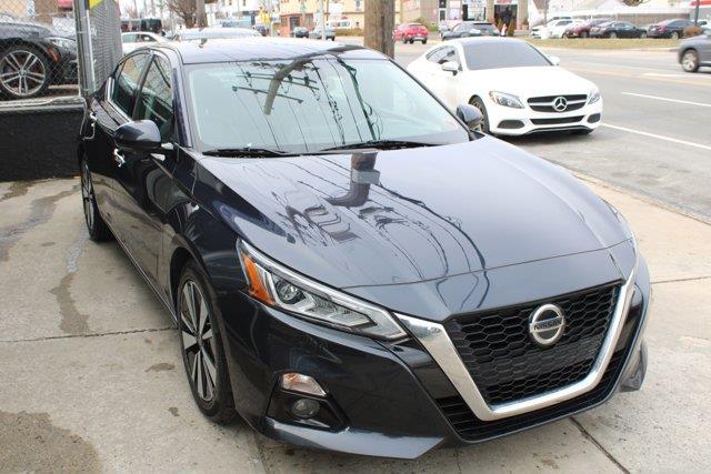 2020 Nissan Altima 2.5 SL, available for sale in Elmont, New York | NY Luxury Motors. Elmont, New York 2020 Nissan Altima 2.5 SL, available for sale in Elmont, New York | NY Luxury Motors. Elmont, New York