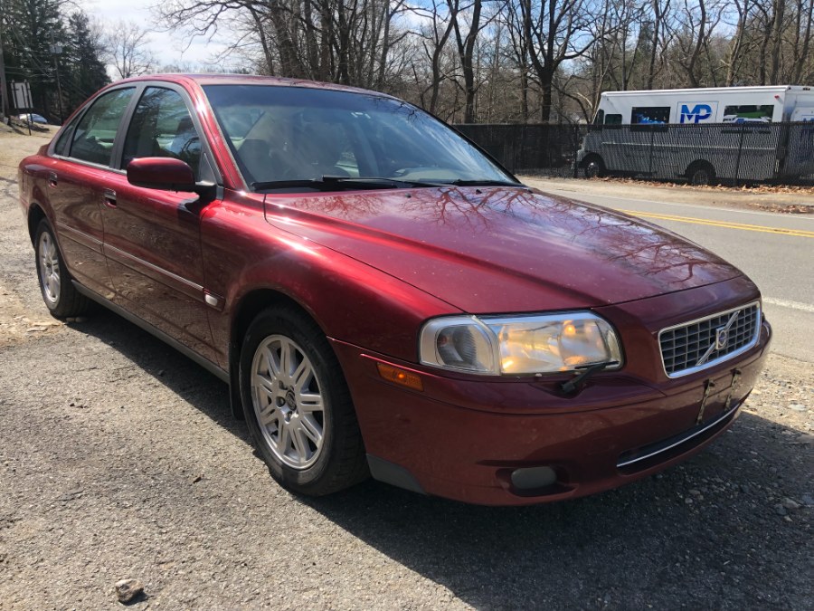 2005 Volvo S80 4dr Sdn 2.5L Turbo AWD w/Sunroof, available for sale in Bloomingdale, New Jersey | Bloomingdale Auto Group. Bloomingdale, New Jersey 2005 Volvo S80 4dr Sdn 2.5L Turbo AWD w/Sunroof, available for sale in Bloomingdale, New Jersey | Bloomingdale Auto Group. Bloomingdale, New Jersey