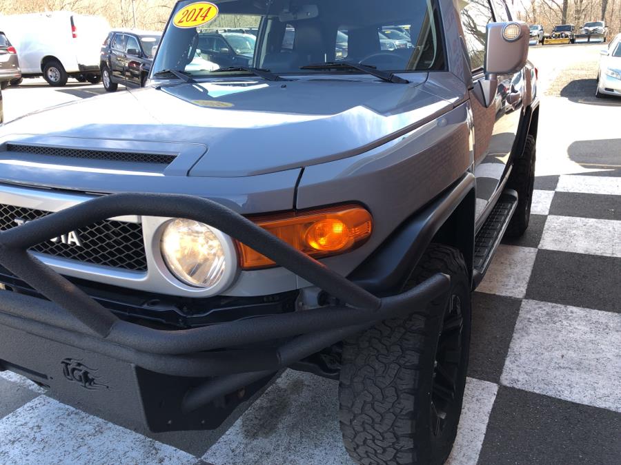 2014 Toyota FJ Cruiser 4WD 4dr Auto, available for sale in Waterbury, Connecticut | National Auto Brokers, Inc.. Waterbury, Connecticut 2014 Toyota FJ Cruiser 4WD 4dr Auto, available for sale in Waterbury, Connecticut | National Auto Brokers, Inc.. Waterbury, Connecticut
