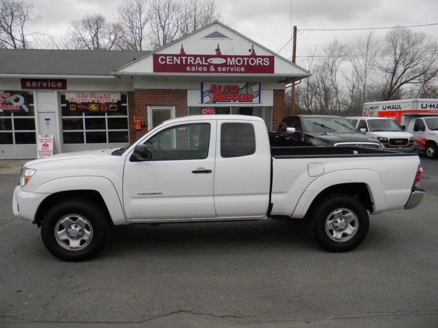 2013 Toyota Tacoma 4WD Access Cab I4 AT (Natl), available for sale in Southborough, Massachusetts | M&M Vehicles Inc dba Central Motors. Southborough, Massachusetts
