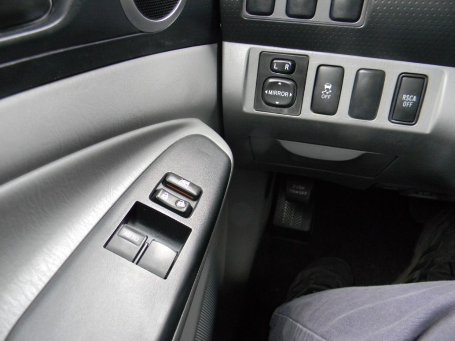 2013 Toyota Tacoma 4WD Access Cab I4 AT (Natl), available for sale in Southborough, Massachusetts | M&M Vehicles Inc dba Central Motors. Southborough, Massachusetts 2013 Toyota Tacoma 4WD Access Cab I4 AT (Natl), available for sale in Southborough, Massachusetts | M&M Vehicles Inc dba Central Motors. Southborough, Massachusetts