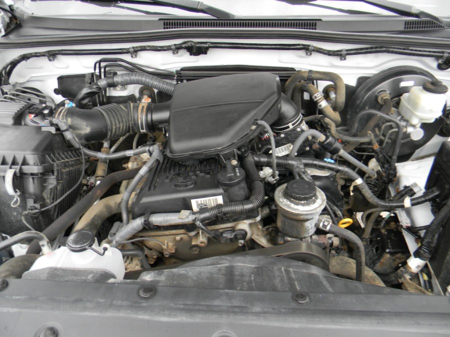 2013 Toyota Tacoma 4WD Access Cab I4 AT (Natl), available for sale in Southborough, Massachusetts | M&M Vehicles Inc dba Central Motors. Southborough, Massachusetts 2013 Toyota Tacoma 4WD Access Cab I4 AT (Natl), available for sale in Southborough, Massachusetts | M&M Vehicles Inc dba Central Motors. Southborough, Massachusetts
