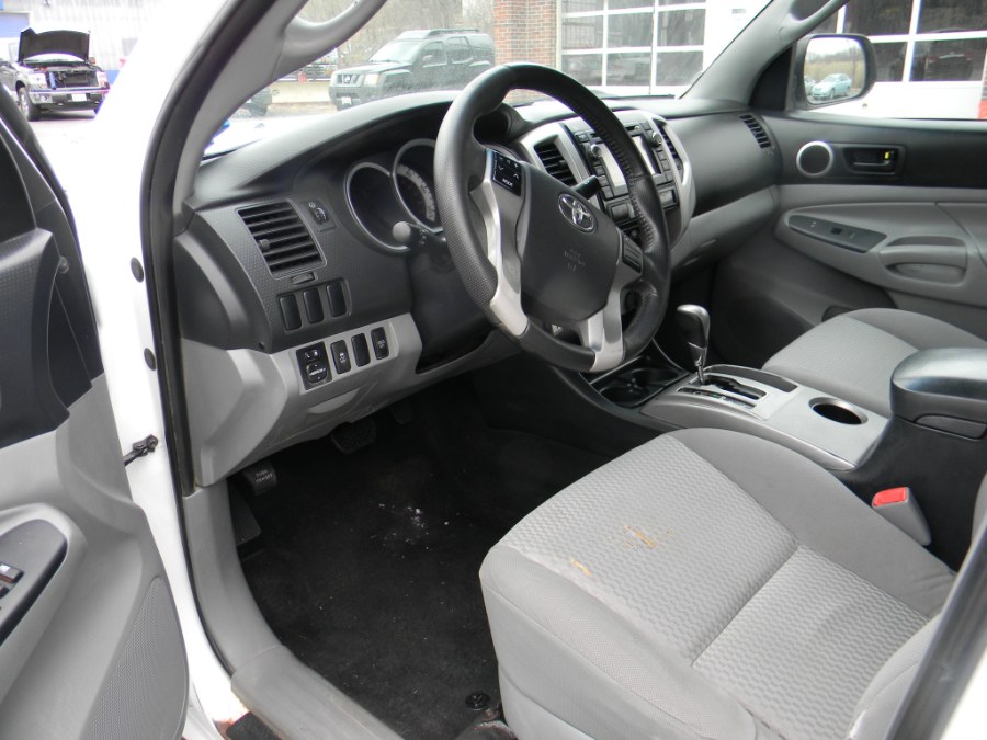 2013 Toyota Tacoma 4WD Access Cab I4 AT (Natl), available for sale in Southborough, Massachusetts | M&M Vehicles Inc dba Central Motors. Southborough, Massachusetts 2013 Toyota Tacoma 4WD Access Cab I4 AT (Natl), available for sale in Southborough, Massachusetts | M&M Vehicles Inc dba Central Motors. Southborough, Massachusetts