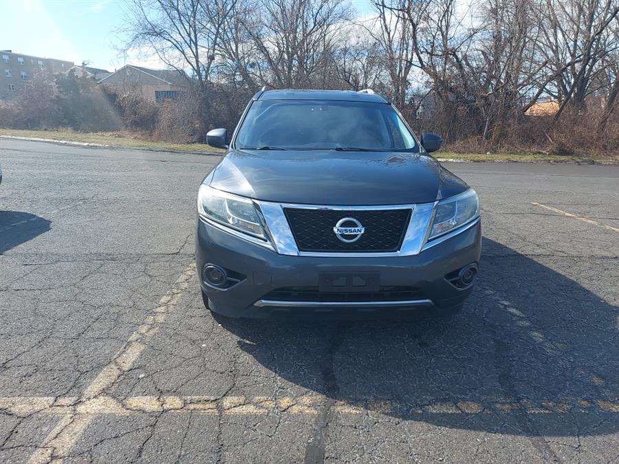 2014 Nissan Pathfinder 4WD 4dr SV, available for sale in West Hartford, Connecticut | Chadrad Motors llc. West Hartford, Connecticut 2014 Nissan Pathfinder 4WD 4dr SV, available for sale in West Hartford, Connecticut | Chadrad Motors llc. West Hartford, Connecticut