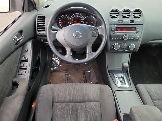 2010 Nissan Altima 2.5 S, available for sale in Stratford, Connecticut | Wiz Leasing Inc. Stratford, Connecticut 2010 Nissan Altima 2.5 S, available for sale in Stratford, Connecticut | Wiz Leasing Inc. Stratford, Connecticut