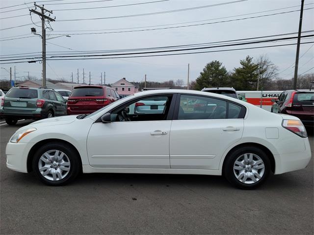 2010 Nissan Altima 2.5 S, available for sale in Stratford, Connecticut | Wiz Leasing Inc. Stratford, Connecticut 2010 Nissan Altima 2.5 S, available for sale in Stratford, Connecticut | Wiz Leasing Inc. Stratford, Connecticut