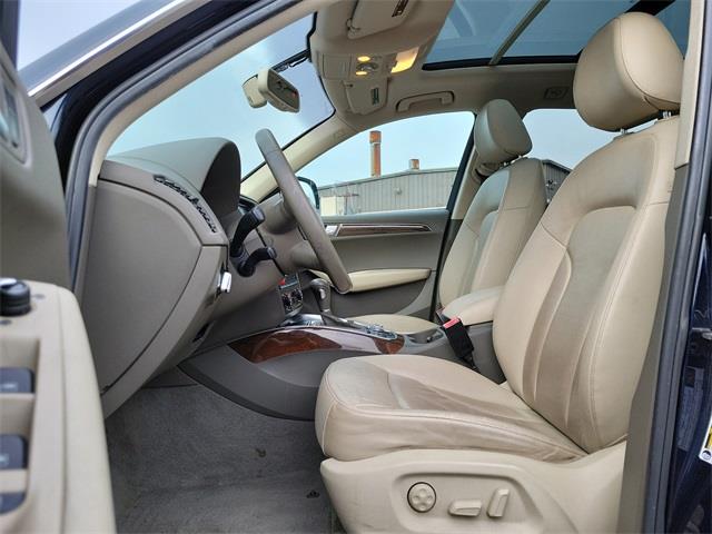 2010 Audi Q5 3.2 Premium, available for sale in Stratford, Connecticut | Wiz Leasing Inc. Stratford, Connecticut 2010 Audi Q5 3.2 Premium, available for sale in Stratford, Connecticut | Wiz Leasing Inc. Stratford, Connecticut