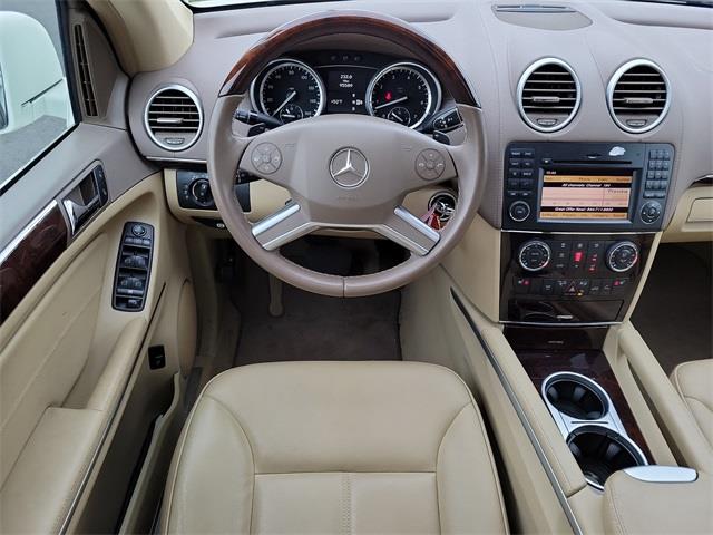 2011 Mercedes-benz Gl-class GL 450, available for sale in Stratford, Connecticut | Wiz Leasing Inc. Stratford, Connecticut 2011 Mercedes-benz Gl-class GL 450, available for sale in Stratford, Connecticut | Wiz Leasing Inc. Stratford, Connecticut