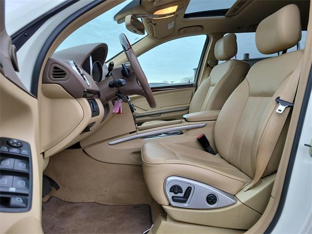 2011 Mercedes-benz Gl-class GL 450, available for sale in Stratford, Connecticut | Wiz Leasing Inc. Stratford, Connecticut 2011 Mercedes-benz Gl-class GL 450, available for sale in Stratford, Connecticut | Wiz Leasing Inc. Stratford, Connecticut