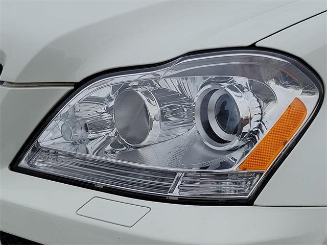2011 Mercedes-benz Gl-class GL 450, available for sale in Stratford, Connecticut | Wiz Leasing Inc. Stratford, Connecticut 2011 Mercedes-benz Gl-class GL 450, available for sale in Stratford, Connecticut | Wiz Leasing Inc. Stratford, Connecticut