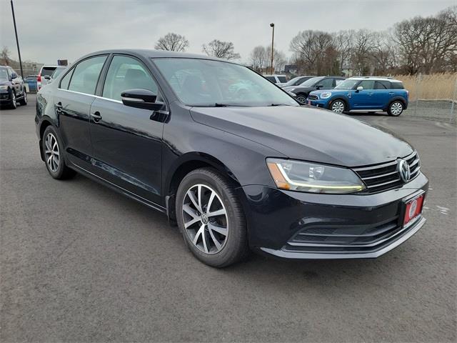 2017 Volkswagen Jetta 1.4T SE, available for sale in Stratford, Connecticut | Wiz Leasing Inc. Stratford, Connecticut 2017 Volkswagen Jetta 1.4T SE, available for sale in Stratford, Connecticut | Wiz Leasing Inc. Stratford, Connecticut