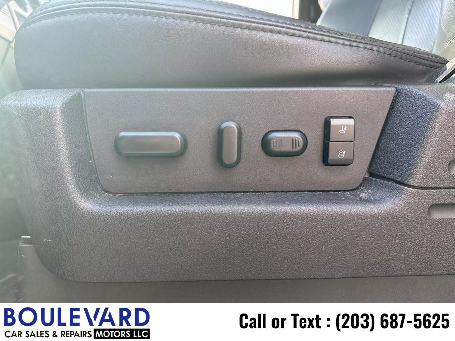 2013 Ford F150 Supercrew Cab Platinum Pickup 4D 5 1/2 ft, available for sale in New Haven, Connecticut | Boulevard Motors LLC. New Haven, Connecticut 2013 Ford F150 Supercrew Cab Platinum Pickup 4D 5 1/2 ft, available for sale in New Haven, Connecticut | Boulevard Motors LLC. New Haven, Connecticut