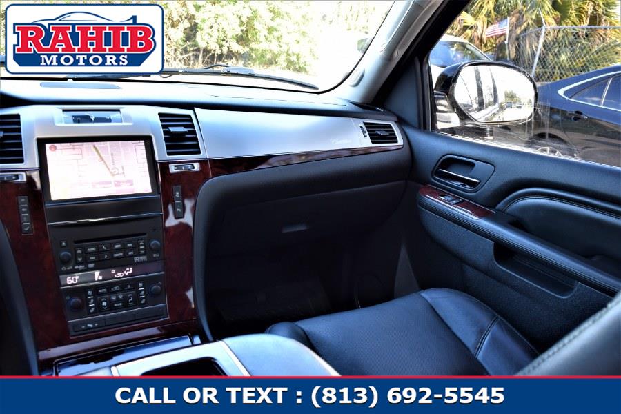 2013 Cadillac Escalade ESV AWD 4dr Luxury, available for sale in Winter Park, Florida | Rahib Motors. Winter Park, Florida 2013 Cadillac Escalade ESV AWD 4dr Luxury, available for sale in Winter Park, Florida | Rahib Motors. Winter Park, Florida