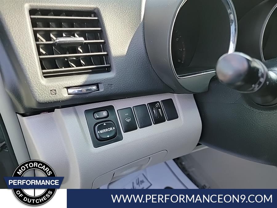 2010 Toyota Highlander 4WD 4dr V6 SE, available for sale in Wappingers Falls, New York | Performance Motor Cars. Wappingers Falls, New York 2010 Toyota Highlander 4WD 4dr V6 SE, available for sale in Wappingers Falls, New York | Performance Motor Cars. Wappingers Falls, New York