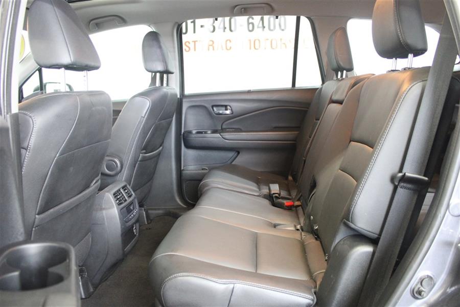 2019 Honda Pilot EXL, available for sale in Paterson, New Jersey | Fast Track Motors. Paterson, New Jersey 2019 Honda Pilot EXL, available for sale in Paterson, New Jersey | Fast Track Motors. Paterson, New Jersey