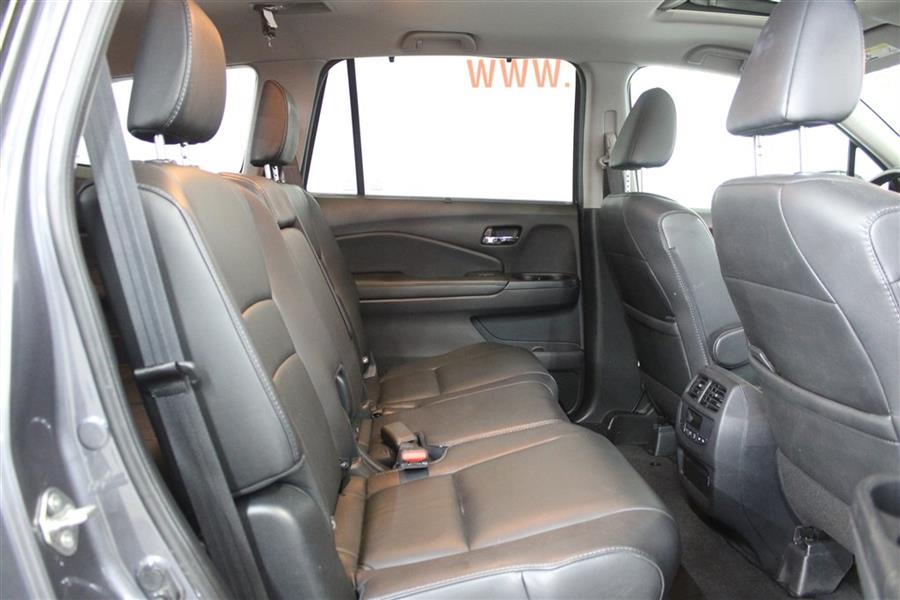 2019 Honda Pilot EXL, available for sale in Paterson, New Jersey | Fast Track Motors. Paterson, New Jersey 2019 Honda Pilot EXL, available for sale in Paterson, New Jersey | Fast Track Motors. Paterson, New Jersey