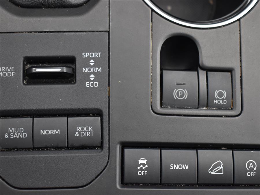 2021 Toyota Highlander LE AWD (Natl), available for sale in Irvington, New Jersey | Foreign Auto Imports. Irvington, New Jersey 2021 Toyota Highlander LE AWD (Natl), available for sale in Irvington, New Jersey | Foreign Auto Imports. Irvington, New Jersey