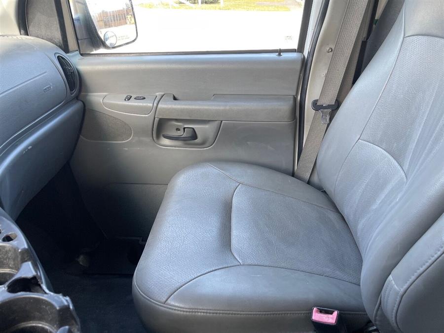 2008 Ford E-series E 350 SD 3dr Cargo Van, available for sale in Roslyn Heights, New York | Mekawy Auto Sales Inc. Roslyn Heights, New York 2008 Ford E-series E 350 SD 3dr Cargo Van, available for sale in Roslyn Heights, New York | Mekawy Auto Sales Inc. Roslyn Heights, New York
