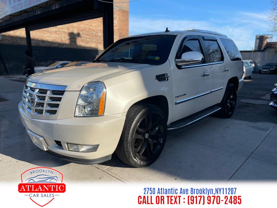 2011 Cadillac Escalade AWD 4dr Luxury, available for sale in Brooklyn, New York | Atlantic Car Sales. Brooklyn, New York 2011 Cadillac Escalade AWD 4dr Luxury, available for sale in Brooklyn, New York | Atlantic Car Sales. Brooklyn, New York