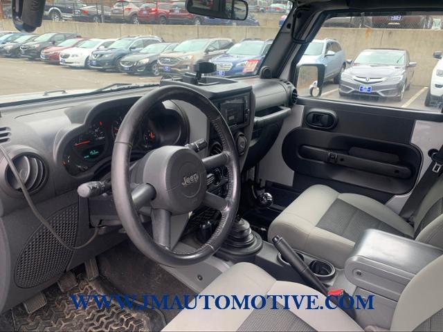 2009 Jeep Wrangler Unlimited 4WD 4dr X, available for sale in Naugatuck, Connecticut | J&M Automotive Sls&Svc LLC. Naugatuck, Connecticut 2009 Jeep Wrangler Unlimited 4WD 4dr X, available for sale in Naugatuck, Connecticut | J&M Automotive Sls&Svc LLC. Naugatuck, Connecticut