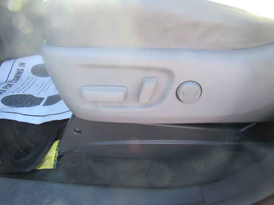 2015 Toyota Sienna XLE, available for sale in Worcester, Massachusetts | Hilario's Auto Sales Inc.. Worcester, Massachusetts 2015 Toyota Sienna XLE, available for sale in Worcester, Massachusetts | Hilario's Auto Sales Inc.. Worcester, Massachusetts