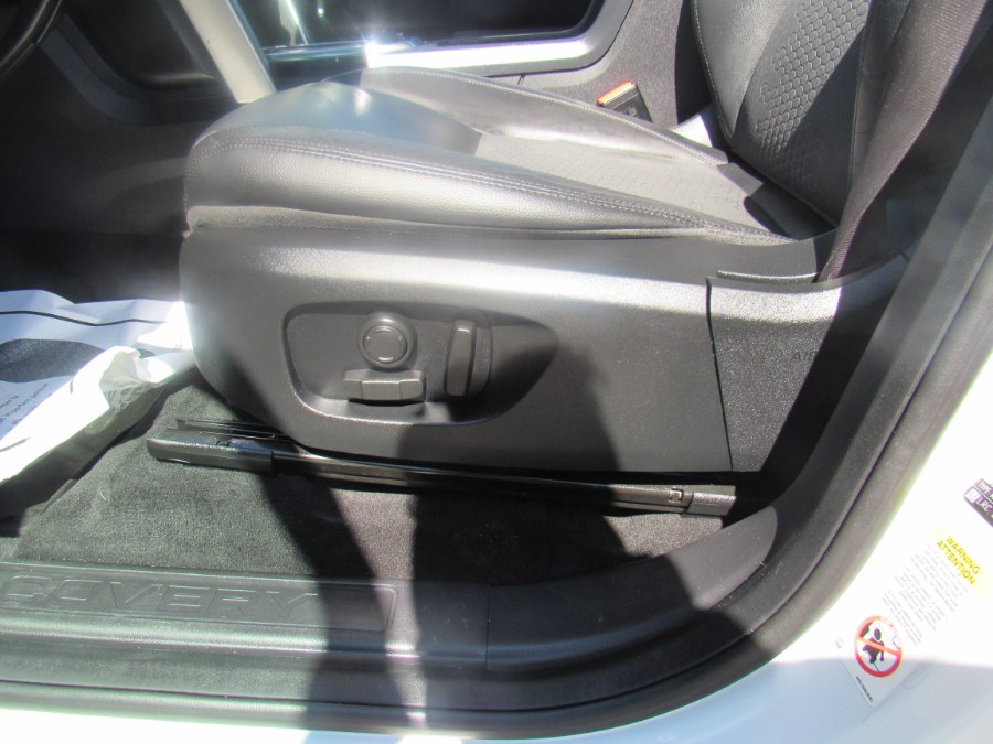 2016 Land Rover Discovery Sport SE, available for sale in Worcester, Massachusetts | Hilario's Auto Sales Inc.. Worcester, Massachusetts 2016 Land Rover Discovery Sport SE, available for sale in Worcester, Massachusetts | Hilario's Auto Sales Inc.. Worcester, Massachusetts