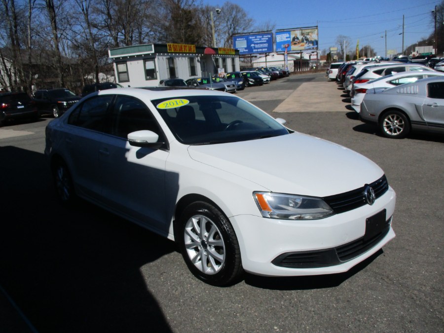 2014 Volkswagen Jetta Sedan SE PZEV, available for sale in Meriden, Connecticut | Cos Central Auto. Meriden, Connecticut 2014 Volkswagen Jetta Sedan SE PZEV, available for sale in Meriden, Connecticut | Cos Central Auto. Meriden, Connecticut