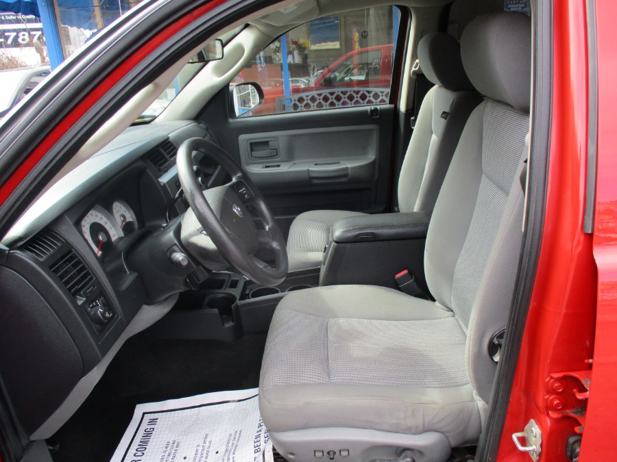 2008 Dodge Dakota 4WD Crew Cab SLT, available for sale in Meriden, Connecticut | Cos Central Auto. Meriden, Connecticut 2008 Dodge Dakota 4WD Crew Cab SLT, available for sale in Meriden, Connecticut | Cos Central Auto. Meriden, Connecticut