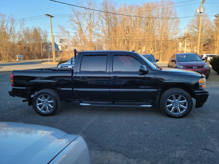 2005 GMC Sierra Denali Crew Cab 143.5" WB Leather interior, available for sale in East Windsor, Connecticut | Toro Auto. East Windsor, Connecticut 2005 GMC Sierra Denali Crew Cab 143.5" WB Leather interior, available for sale in East Windsor, Connecticut | Toro Auto. East Windsor, Connecticut