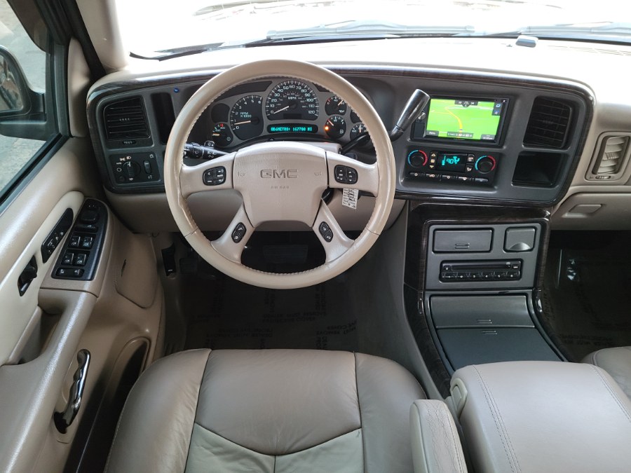 2005 GMC Sierra Denali Crew Cab 143.5" WB Leather interior, available for sale in East Windsor, Connecticut | Toro Auto. East Windsor, Connecticut 2005 GMC Sierra Denali Crew Cab 143.5" WB Leather interior, available for sale in East Windsor, Connecticut | Toro Auto. East Windsor, Connecticut