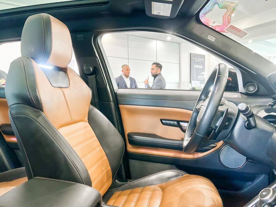 2018 Land Rover Range Rover Evoque 5 Door 286hp HSE Dynamic, available for sale in Franklin Square, New York | Luxury Motor Club. Franklin Square, New York 2018 Land Rover Range Rover Evoque 5 Door 286hp HSE Dynamic, available for sale in Franklin Square, New York | Luxury Motor Club. Franklin Square, New York