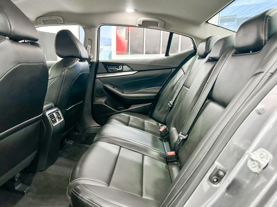 2022 Nissan Maxima SV CVT, available for sale in Franklin Square, New York | Luxury Motor Club. Franklin Square, New York 2022 Nissan Maxima SV CVT, available for sale in Franklin Square, New York | Luxury Motor Club. Franklin Square, New York