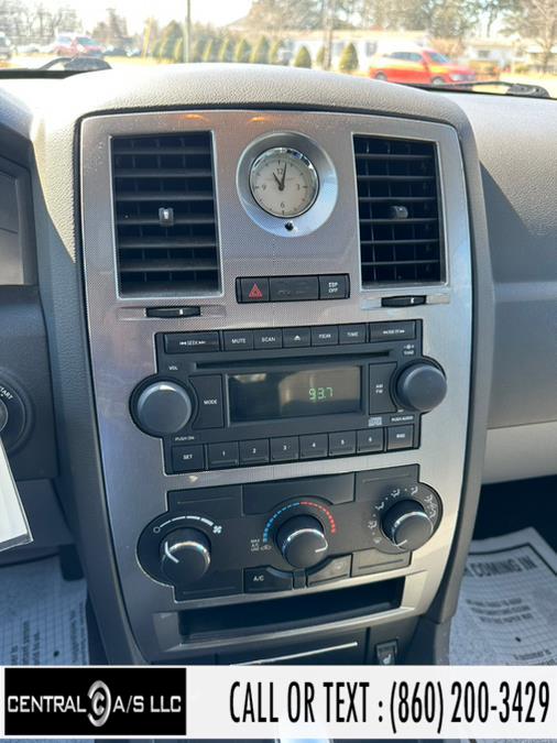 2006 Chrysler 300 4dr Sdn 300 Touring, available for sale in East Windsor, Connecticut | Central A/S LLC. East Windsor, Connecticut 2006 Chrysler 300 4dr Sdn 300 Touring, available for sale in East Windsor, Connecticut | Central A/S LLC. East Windsor, Connecticut