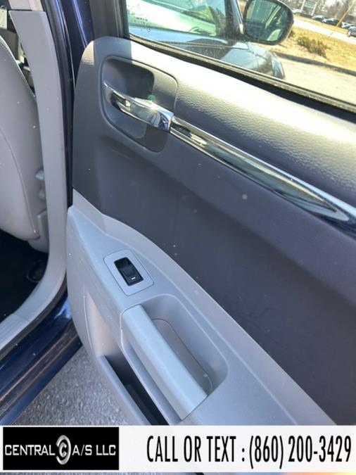 2006 Chrysler 300 4dr Sdn 300 Touring, available for sale in East Windsor, Connecticut | Central A/S LLC. East Windsor, Connecticut 2006 Chrysler 300 4dr Sdn 300 Touring, available for sale in East Windsor, Connecticut | Central A/S LLC. East Windsor, Connecticut