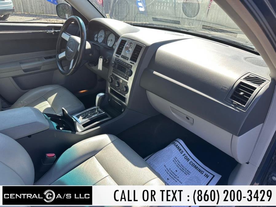 2006 Chrysler 300 4dr Sdn 300 Touring, available for sale in East Windsor, Connecticut | Central A/S LLC. East Windsor, Connecticut 2006 Chrysler 300 4dr Sdn 300 Touring, available for sale in East Windsor, Connecticut | Central A/S LLC. East Windsor, Connecticut