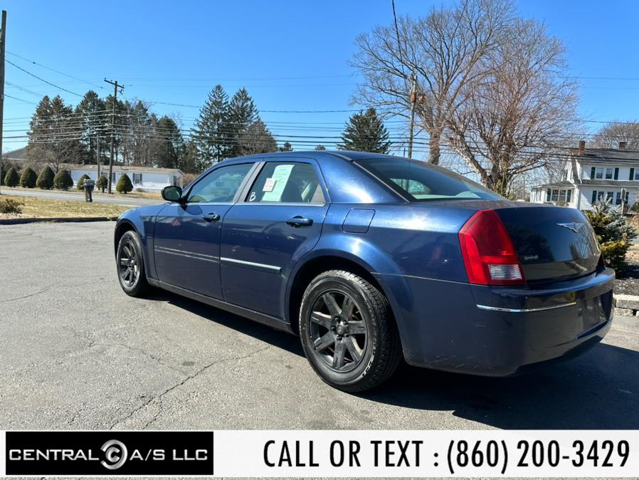 2006 Chrysler 300 4dr Sdn 300 Touring, available for sale in East Windsor, Connecticut | Central A/S LLC. East Windsor, Connecticut 2006 Chrysler 300 4dr Sdn 300 Touring, available for sale in East Windsor, Connecticut | Central A/S LLC. East Windsor, Connecticut