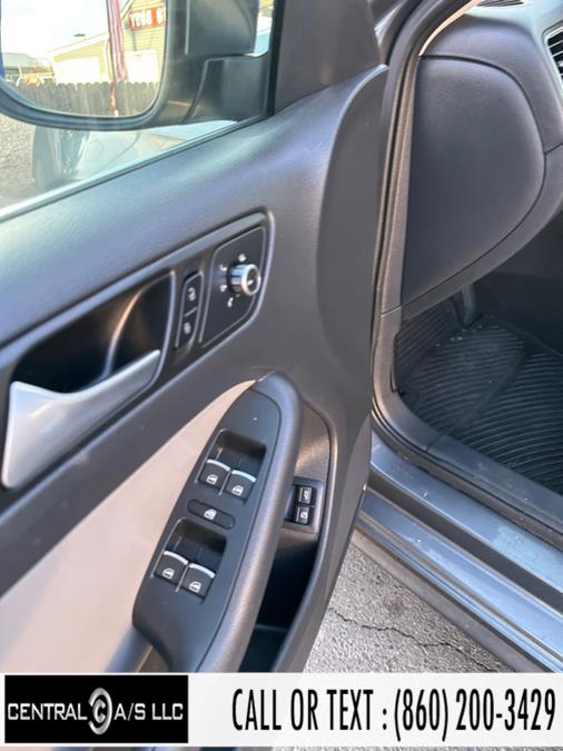 2014 Volkswagen Jetta Sedan 4dr DSG Hybrid SE, available for sale in East Windsor, Connecticut | Central A/S LLC. East Windsor, Connecticut 2014 Volkswagen Jetta Sedan 4dr DSG Hybrid SE, available for sale in East Windsor, Connecticut | Central A/S LLC. East Windsor, Connecticut