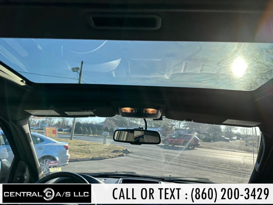 2012 Ford Escape 4WD 4dr Limited, available for sale in East Windsor, Connecticut | Central A/S LLC. East Windsor, Connecticut 2012 Ford Escape 4WD 4dr Limited, available for sale in East Windsor, Connecticut | Central A/S LLC. East Windsor, Connecticut