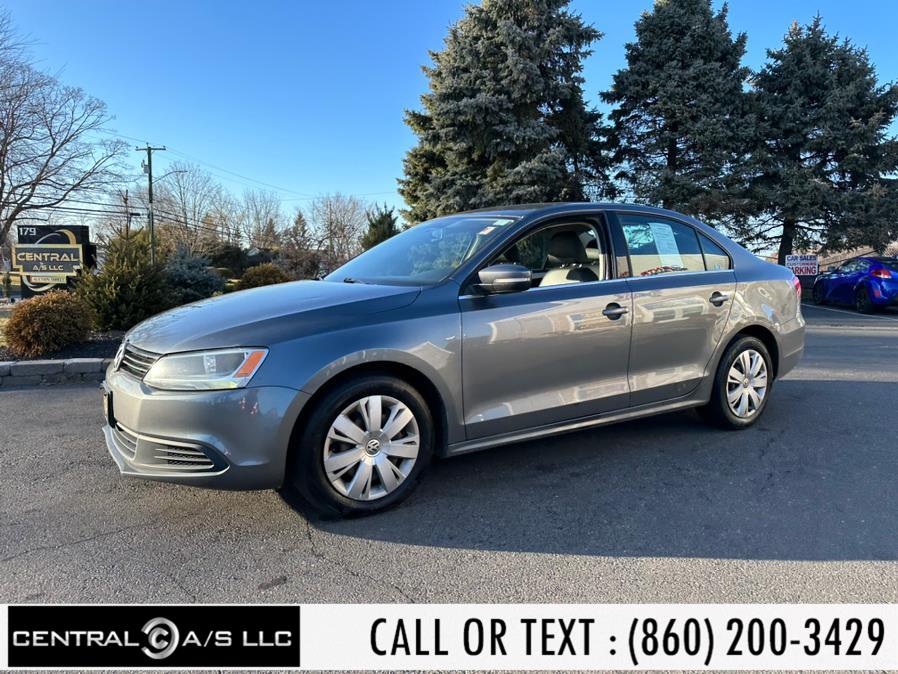 2013 Volkswagen Jetta Sedan 4dr Auto SE w/Convenience PZEV *Ltd Avail*, available for sale in East Windsor, Connecticut | Central A/S LLC. East Windsor, Connecticut 2013 Volkswagen Jetta Sedan 4dr Auto SE w/Convenience PZEV *Ltd Avail*, available for sale in East Windsor, Connecticut | Central A/S LLC. East Windsor, Connecticut