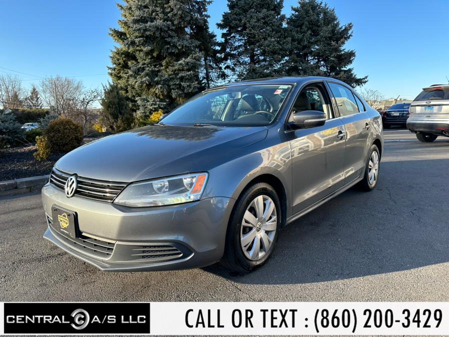 2013 Volkswagen Jetta Sedan 4dr Auto SE w/Convenience PZEV *Ltd Avail*, available for sale in East Windsor, Connecticut | Central A/S LLC. East Windsor, Connecticut