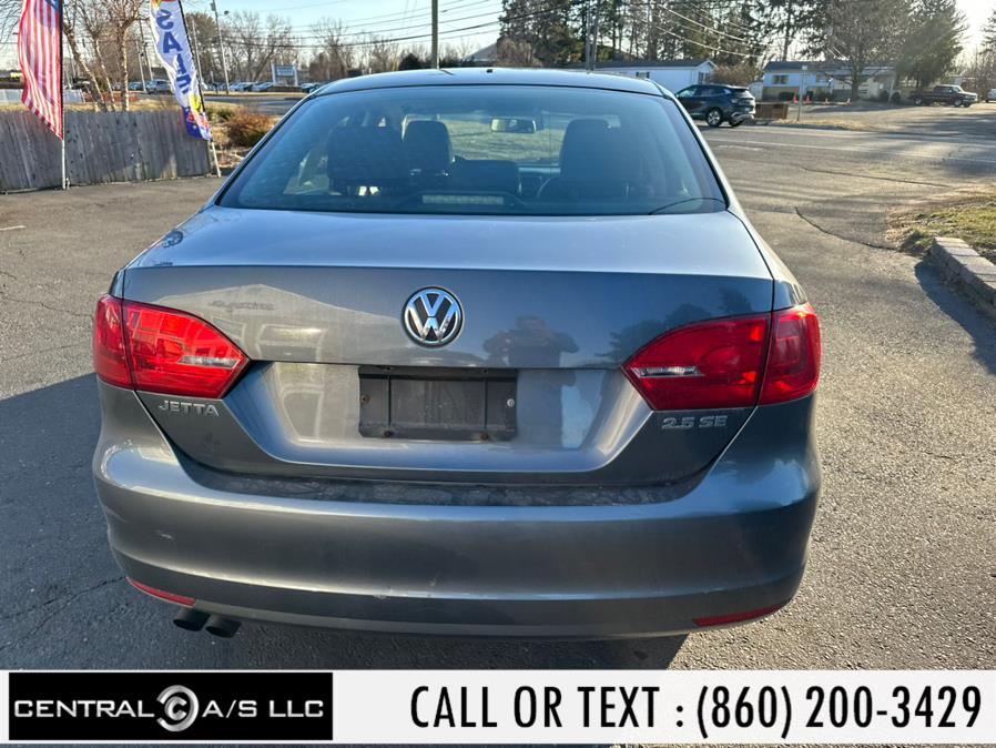 2013 Volkswagen Jetta Sedan 4dr Auto SE w/Convenience PZEV *Ltd Avail*, available for sale in East Windsor, Connecticut | Central A/S LLC. East Windsor, Connecticut 2013 Volkswagen Jetta Sedan 4dr Auto SE w/Convenience PZEV *Ltd Avail*, available for sale in East Windsor, Connecticut | Central A/S LLC. East Windsor, Connecticut