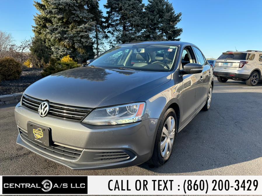 2013 Volkswagen Jetta Sedan 4dr Auto SE w/Convenience PZEV *Ltd Avail*, available for sale in East Windsor, Connecticut | Central A/S LLC. East Windsor, Connecticut 2013 Volkswagen Jetta Sedan 4dr Auto SE w/Convenience PZEV *Ltd Avail*, available for sale in East Windsor, Connecticut | Central A/S LLC. East Windsor, Connecticut