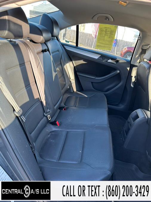 2013 Volkswagen Jetta Sedan 4dr Auto SE w/Convenience PZEV *Ltd Avail*, available for sale in East Windsor, Connecticut | Central A/S LLC. East Windsor, Connecticut 2013 Volkswagen Jetta Sedan 4dr Auto SE w/Convenience PZEV *Ltd Avail*, available for sale in East Windsor, Connecticut | Central A/S LLC. East Windsor, Connecticut
