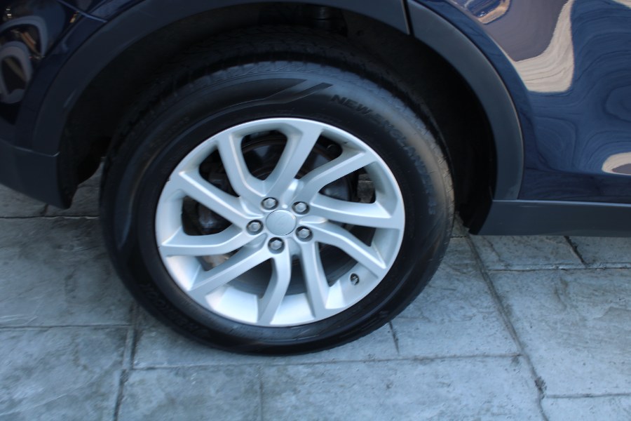 2016 Land Rover Discovery Sport AWD 4dr HSE, available for sale in Plantsville, Connecticut | Auto House of Luxury. Plantsville, Connecticut 2016 Land Rover Discovery Sport AWD 4dr HSE, available for sale in Plantsville, Connecticut | Auto House of Luxury. Plantsville, Connecticut