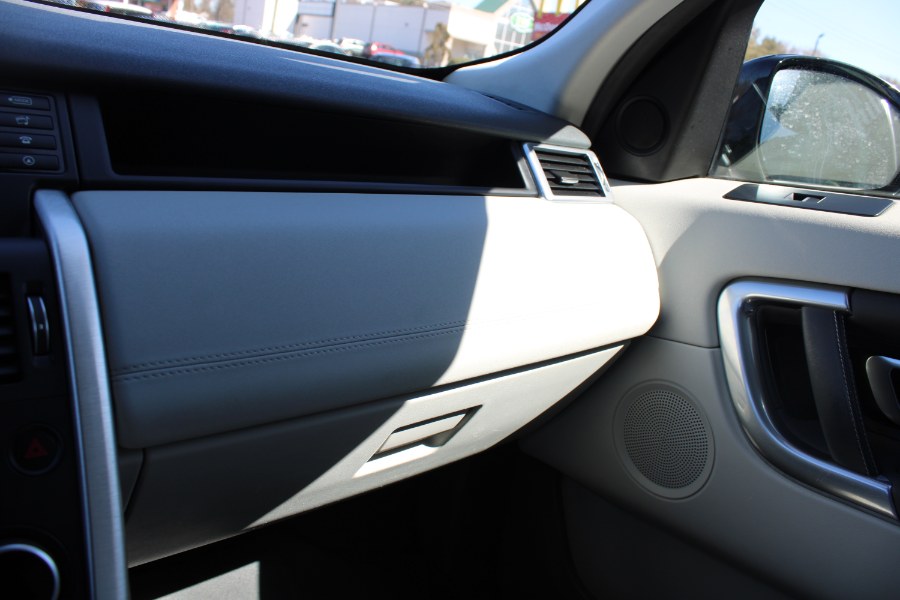 2016 Land Rover Discovery Sport AWD 4dr HSE, available for sale in Plantsville, Connecticut | Auto House of Luxury. Plantsville, Connecticut 2016 Land Rover Discovery Sport AWD 4dr HSE, available for sale in Plantsville, Connecticut | Auto House of Luxury. Plantsville, Connecticut