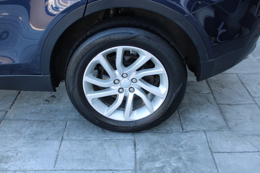 2016 Land Rover Discovery Sport AWD 4dr HSE, available for sale in Plantsville, Connecticut | Auto House of Luxury. Plantsville, Connecticut 2016 Land Rover Discovery Sport AWD 4dr HSE, available for sale in Plantsville, Connecticut | Auto House of Luxury. Plantsville, Connecticut